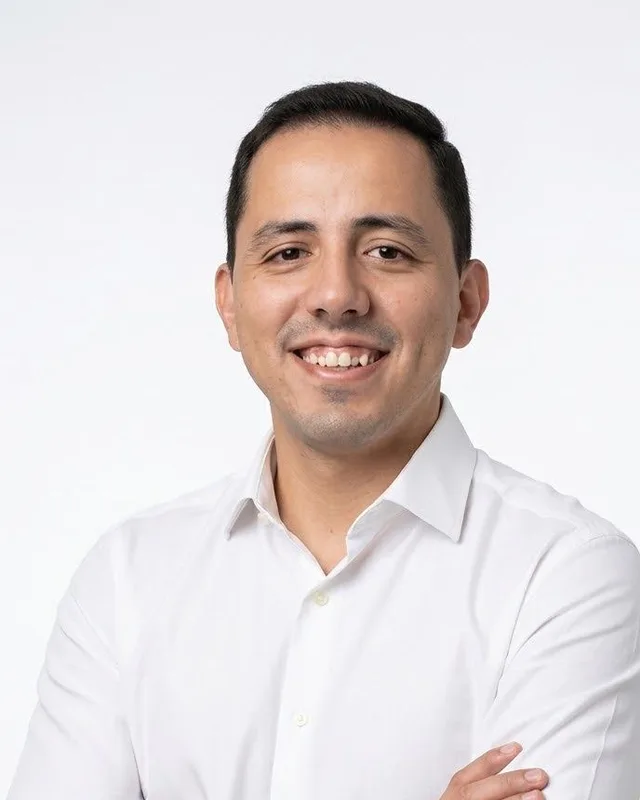 Ahmed A. Hammad, Chief Commercial Officer – 01 Electronics